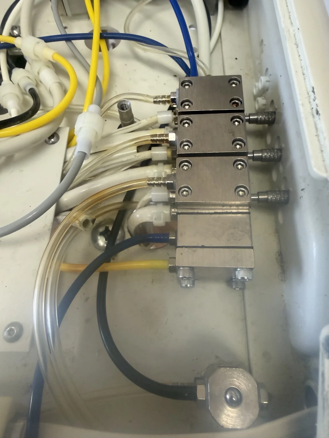 Dental delivery unit repair